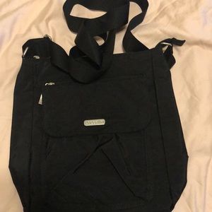 Four Baggalini Handgags Bundle